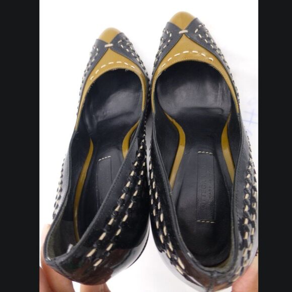 Bottega Veneta Almond Patent Stitched Leather Heels - Picture 4 of 15